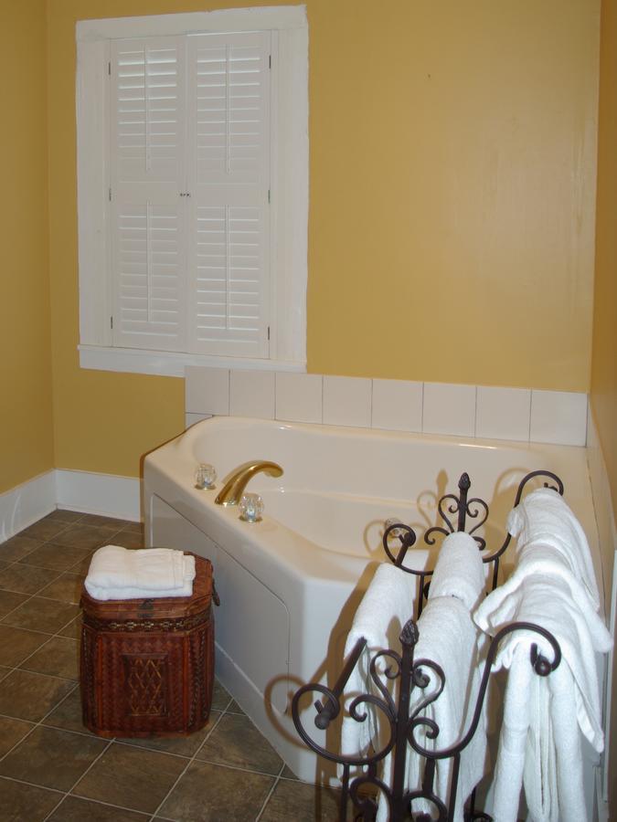 Twin Oaks Inn Natchez Δωμάτιο φωτογραφία